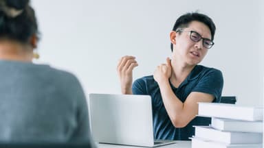 Hướng dẫn sơ cứu gãy xương đòn