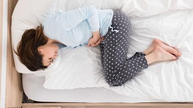 Nguyên nhân và dấu hiệu nhận biết mang thai ngoài tử cung