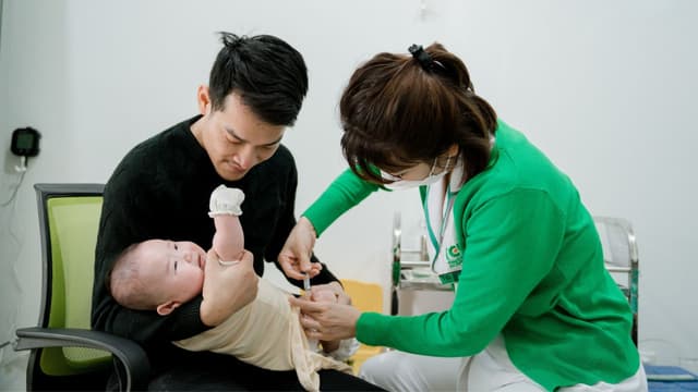 Kiến thức cần biết trước khi đi tiêm phòng cho trẻ sơ sinh