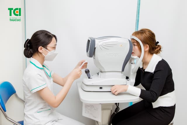 Ảnh khách hàng Lê Thị Ngọc Huyền cắt kính tại Thu Cúc TCI