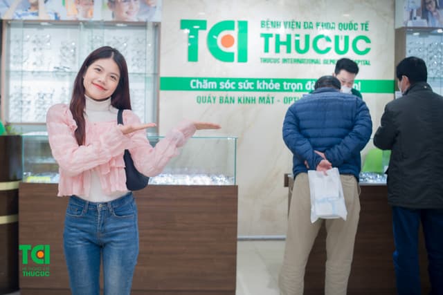 Ảnh “Bí quyết” lựa chọn kính phù hợp với khuôn mặt