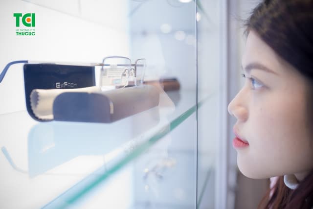 Ảnh “Bí quyết” lựa chọn kính phù hợp với khuôn mặt