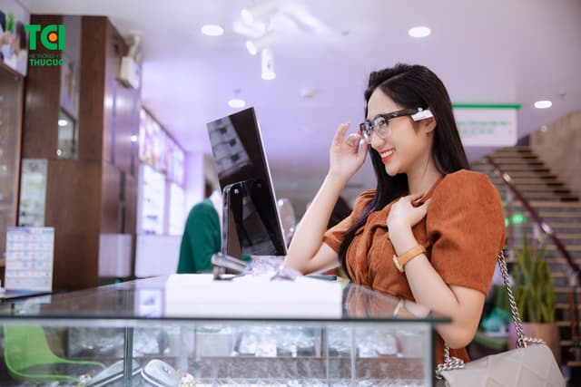 Cắt kính chất lượng cao – Chi phí cực “ngọt ngào” tại Thu Cúc TCI