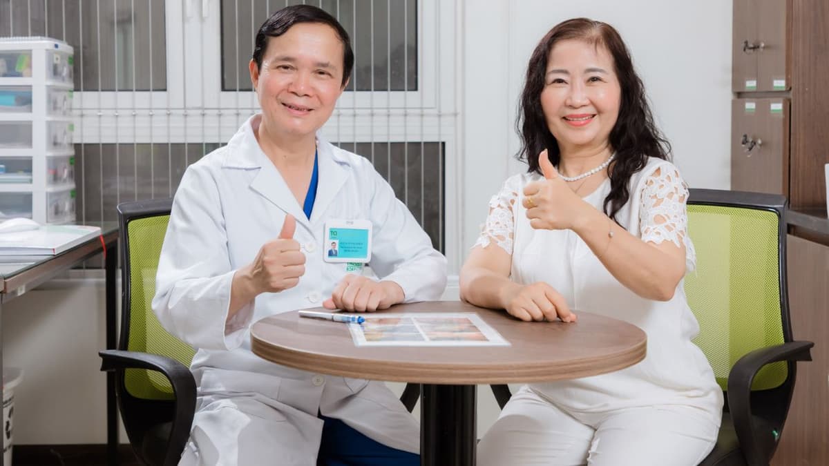 Thu Cúc TCI thực hiện bảo lãnh viện phí thuận tiện với thẻ bảo hiểm Manulife