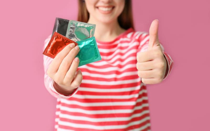 Bao cao su không chỉ giúp ngăn chặn lây nhiễm các bệnh lây qua đường sinh dục mà còn đảm bảo an toàn trong quan hệ.