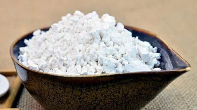 Bột sắn dây chữa bệnh trĩ được không