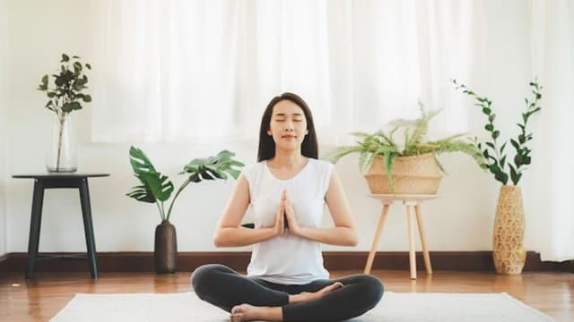 Tác dụng của thiền đối với giấc ngủ và cách thiền giúp ngủ ngon