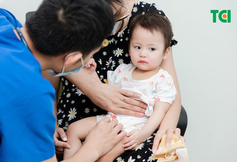 Cách trị tiêu chảy cho trẻ nên được tư vấn bởi bác sĩ để đảm bảo hiệu quả và an toàn