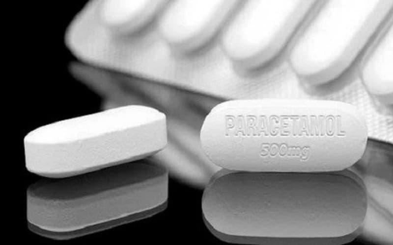 Paracetamol là một loại thuốc giảm đau, hạ sốt không kê đơn