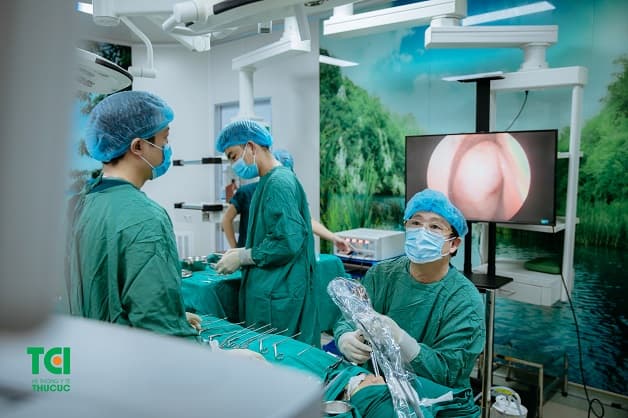 phẫu thuật điều trị viêm xoang cấp