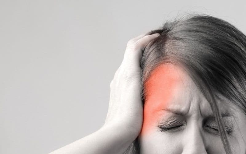 Đau đầu thường xuyên là một triệu chứng của bệnh lý thần kinh