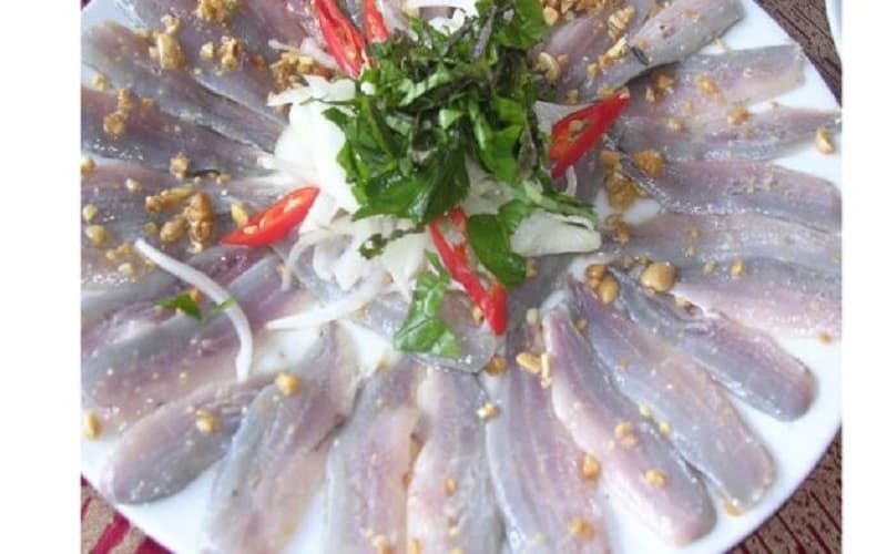 Gỏi cá- món ăn gây tăng nguy cơ bị sán