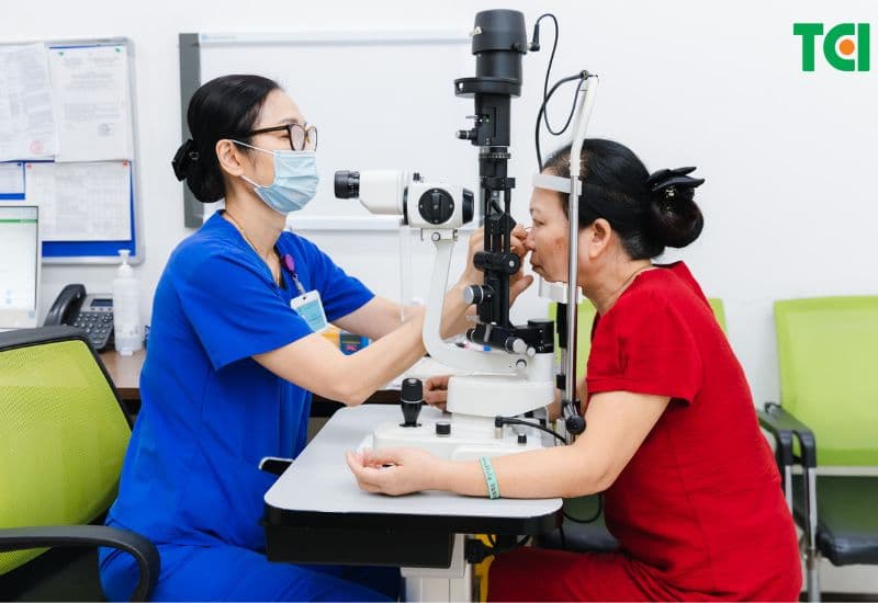 Giải đáp chi tiết thắc mắc: Tăng nhãn áp có chữa được không?