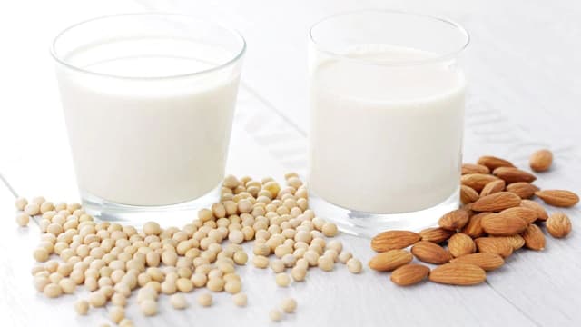 Thức uống tốt cho người bệnh thoát vị đĩa đệm