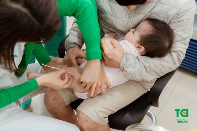 Lịch tiêm chủng vắc xin MMR tùy thuộc vào từng đối tượng và tình huống tiêm