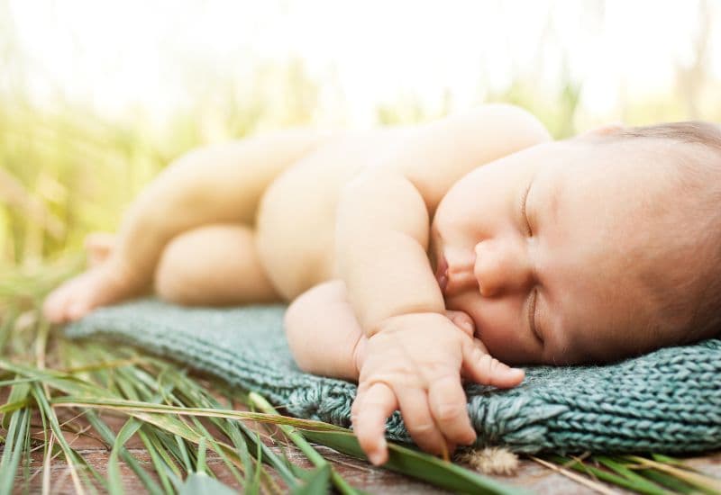 Thiếu ánh sáng mặt trời, trẻ thiếu Vitamin D3.