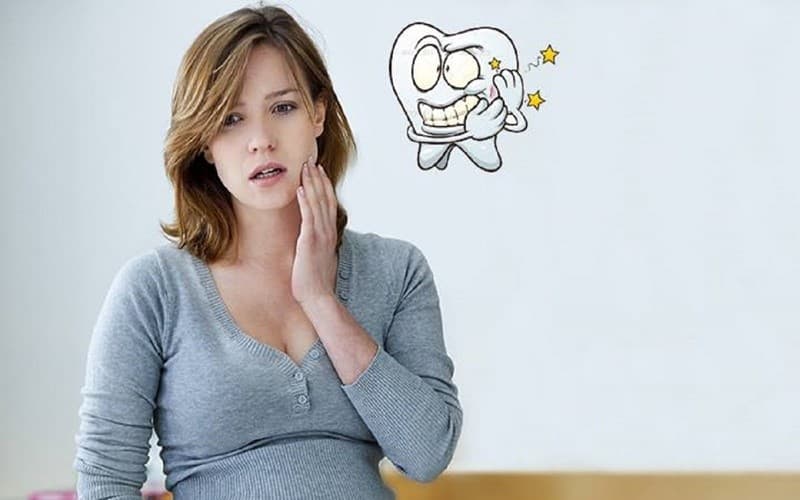 Dấu hiệu sưng nướu khi mang thai