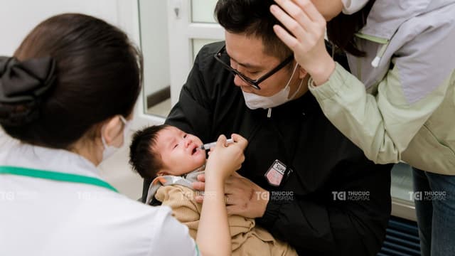 Lịch tiêm phòng trẻ sơ sinh đến 12 tháng tuổi