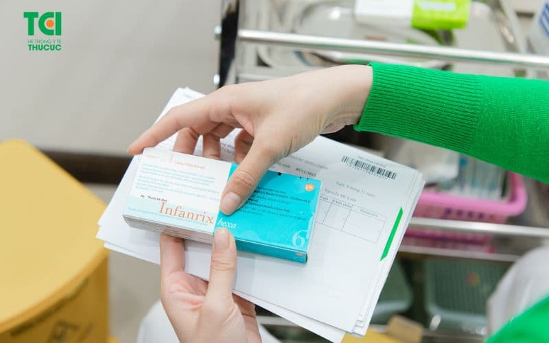 Tiêm vacxin cho trẻ em - có thể thay thế các loại vacxin 6in1 cho nhau ở các lần tiêm sau