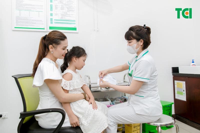 Trẻ em đã được tiêm vắc xin đầy đủ sẽ giảm nguy cơ mắc các loại bệnh.