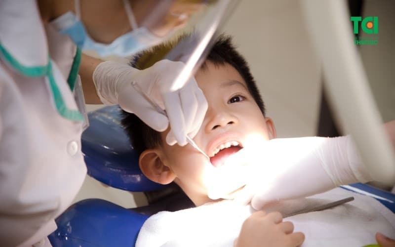 Tình trạng trẻ em sâu răng hàm