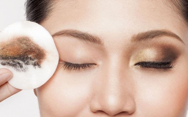 sát khuẩn, làm sạch da, giúp da khô thoáng, se lỗ chân lông, tăng khả năng thẩm thấu và hấp thụ dưỡng chất của da