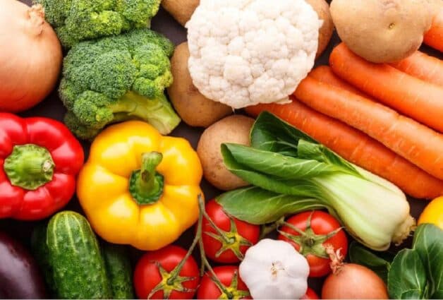 Rau củ là thực phẩm rất tốt cho người bị bệnh trĩ