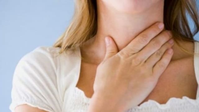 Những lưu ý khi bị hóc xương ếch