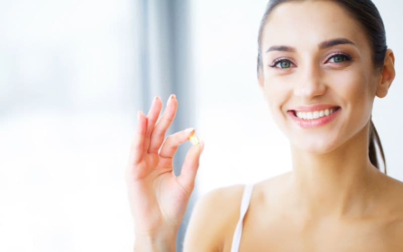 Vitamin B complex giúp tăng cường hệ miễn dịch, bảo vệ cơ thể khỏi bệnh tật.