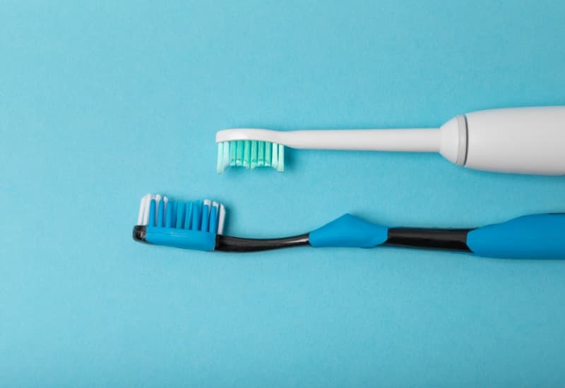 Bàn chải và kem đánh răng: 2 sản phẩm quan trọng nhất của bộ sản phẩm chăm sóc răng miệng