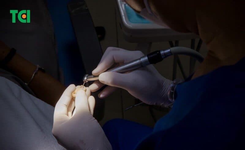 Lựa chọn bọc răng sứ có tốt không?