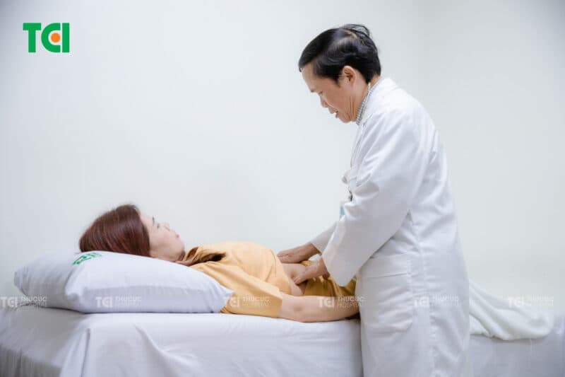 Sự nguy hiểm của tự chẩn đoán nuốt nghẹn do trào ngược