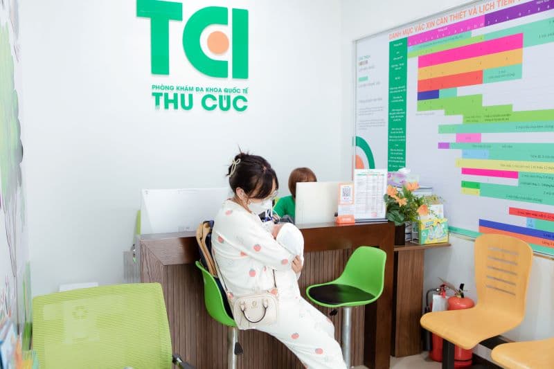 lịch tiêm chủng trẻ sơ sinh