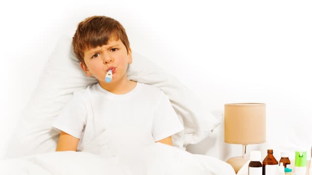 Trẻ bị viêm hô hấp trên và những điều bố mẹ cần biết