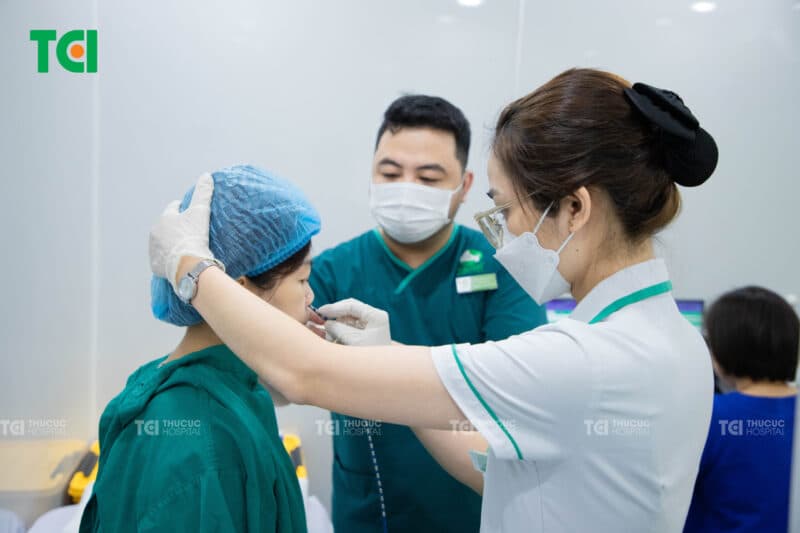 Thăm khám để được chỉ định phương pháp chẩn đoán phù hợp