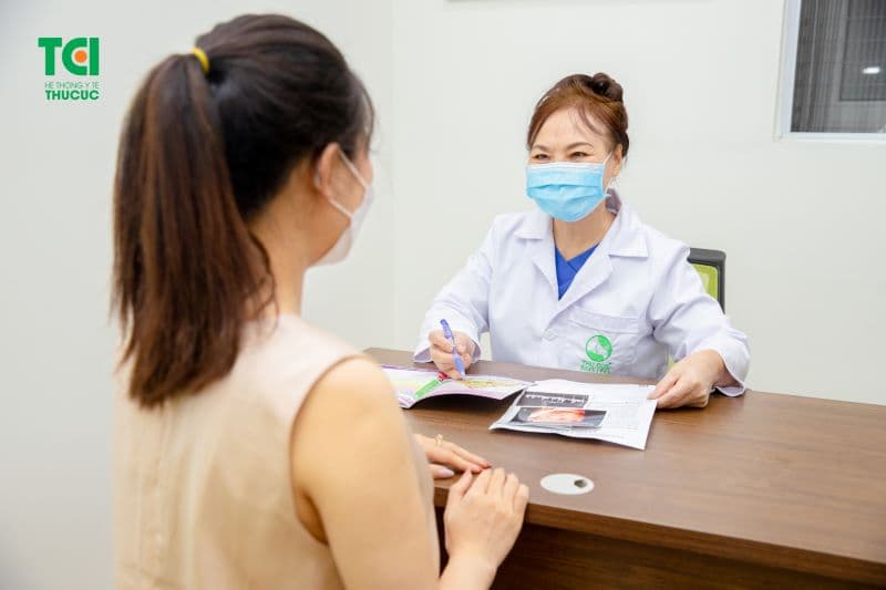 Thuốc không được tự ý dùng mà cần được kê đơn bởi bác sĩ.