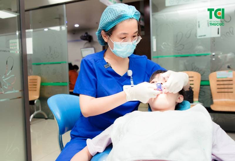 Ăn kẹo sâu răng vì đâu