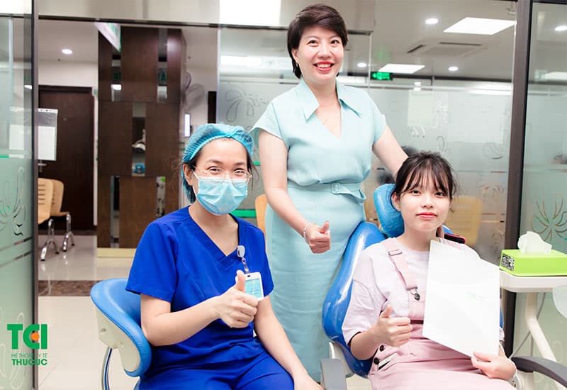 Bọc răng sức ở đâu tốt