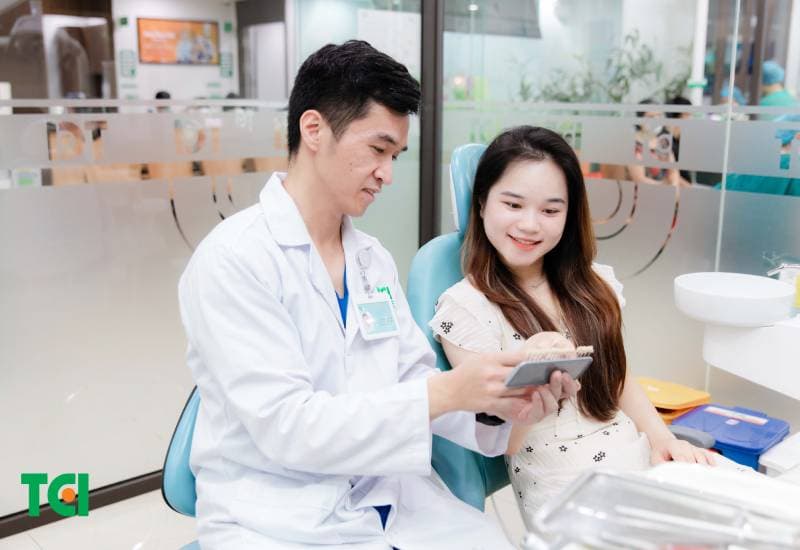 hỏi Bọc răng sứ có đau không