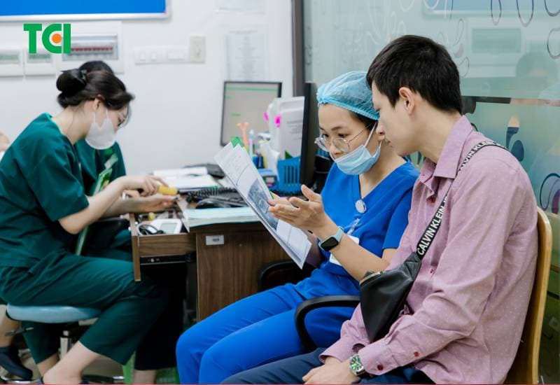 cách chữa răng cửa bị sâu ra sao