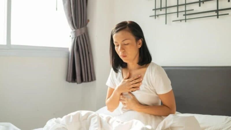 triệu chứng trào ngược