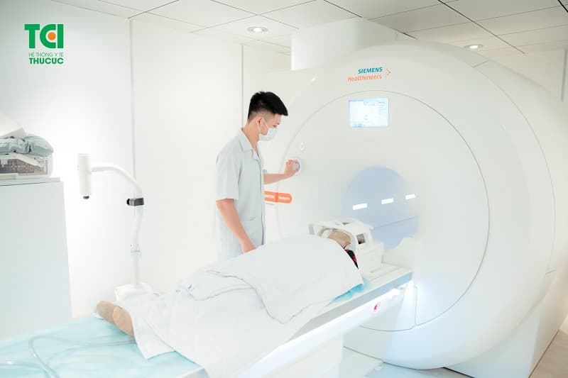 Chẩn đoán phình mạch não