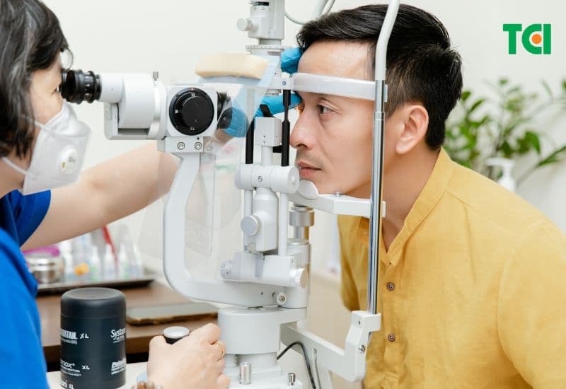 Khi có những dấu hiệu cảnh báo, bạn nên đến cơ sở y tế uy tín gần nhất ngay.