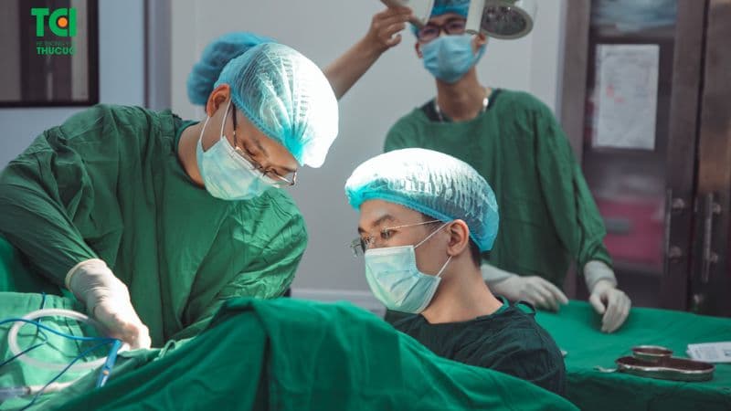 cắt bao quy đầu ở người lớn