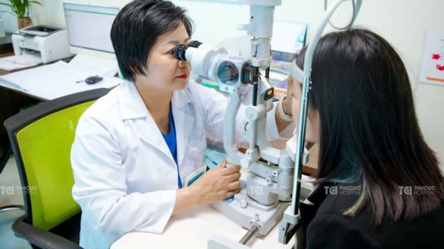 Nâng cơ mí mắt: Giải pháp hiệu quả cho mắt sụp mí