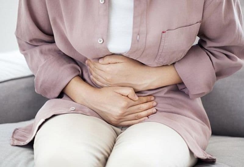 Ợ chua khi đói là gì