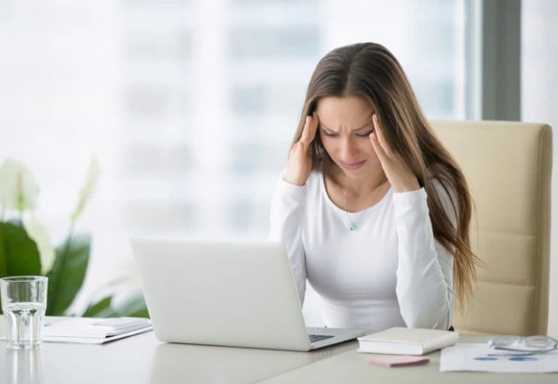 Trào ngược dạ dày có thể gây nhức đầu hay không