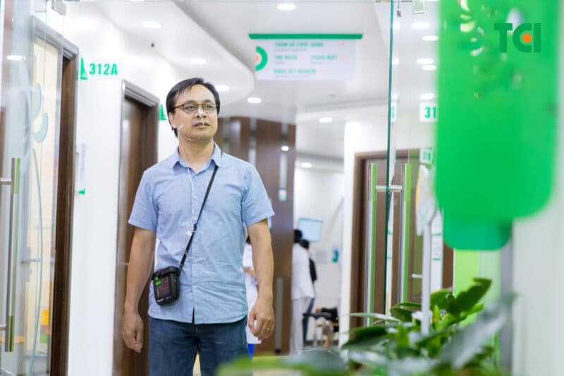 Thiết bị sẽ ghi nhận độ pH của thực quản trong suốt 24 giờ, từ đó xác định tần suất và mức độ axit trào ngược