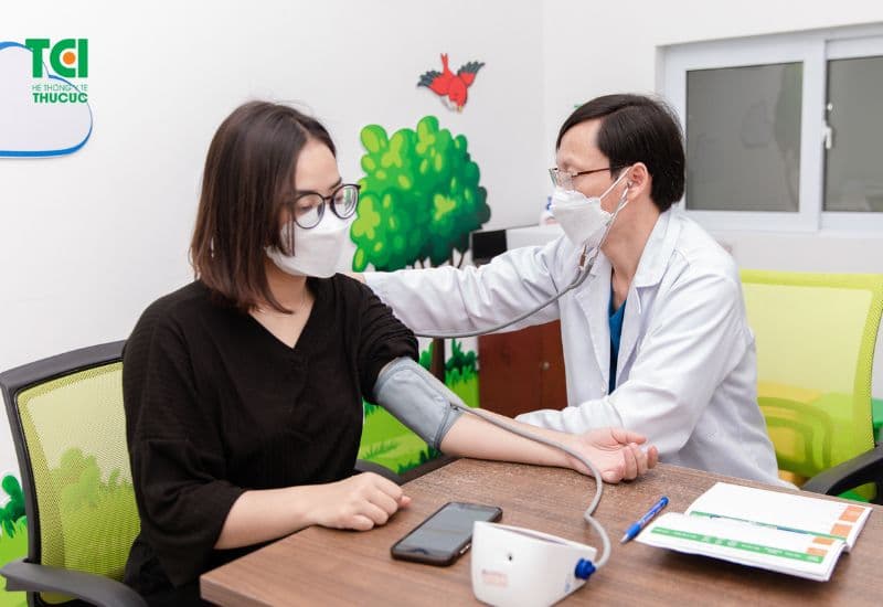 Tầm quan trọng của việc báo cáo tác dụng phụ của vắc-xin đối với cộng đồng