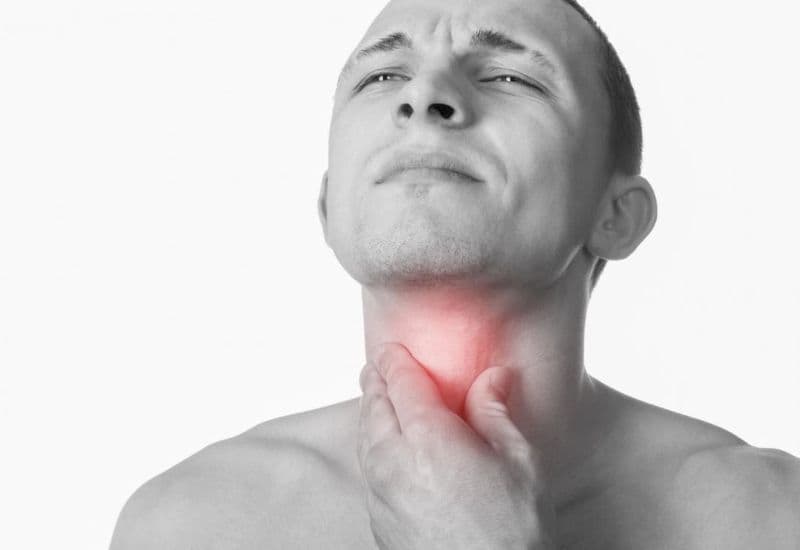 Những biến chứng nguy hiểm nếu không điều trị kịp thời viêm họng do trào ngược dạ dày